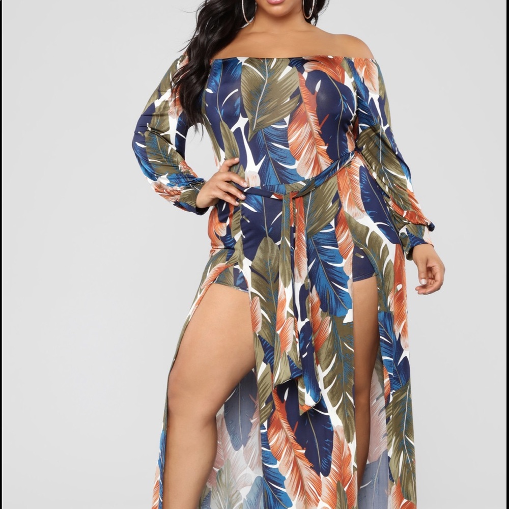 FashionNova Plus Size Maxi Dress